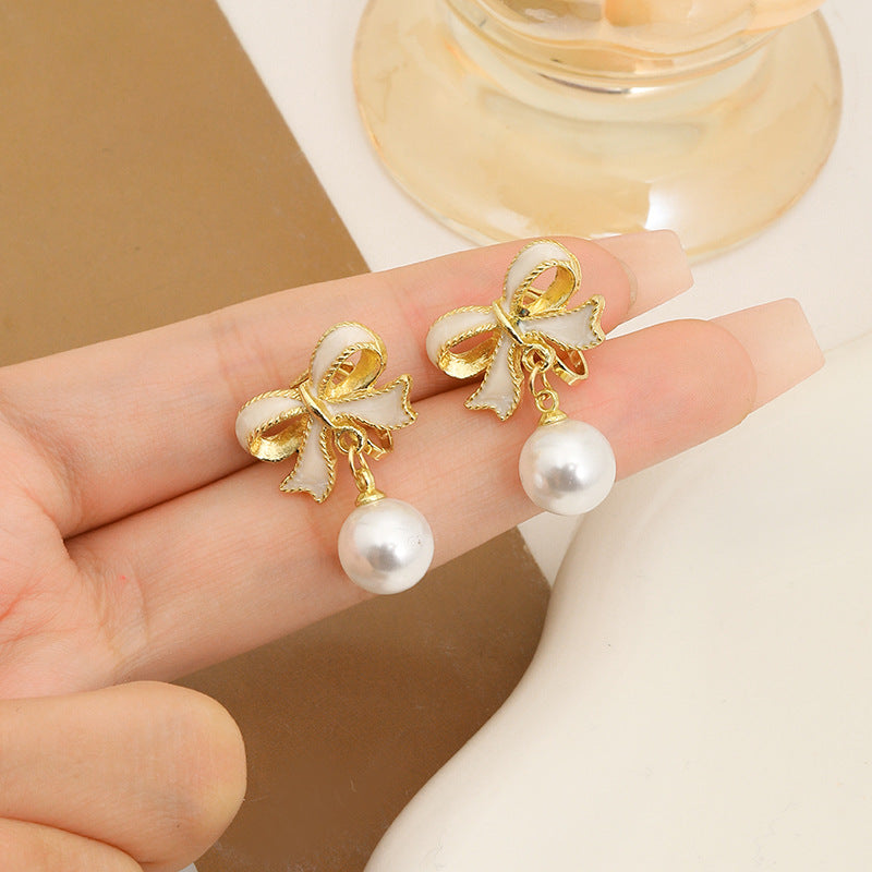 Boucles d'oreilles à nœud mignon