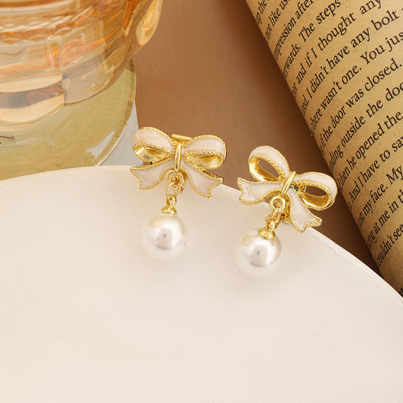 Boucles d'oreilles à nœud mignon