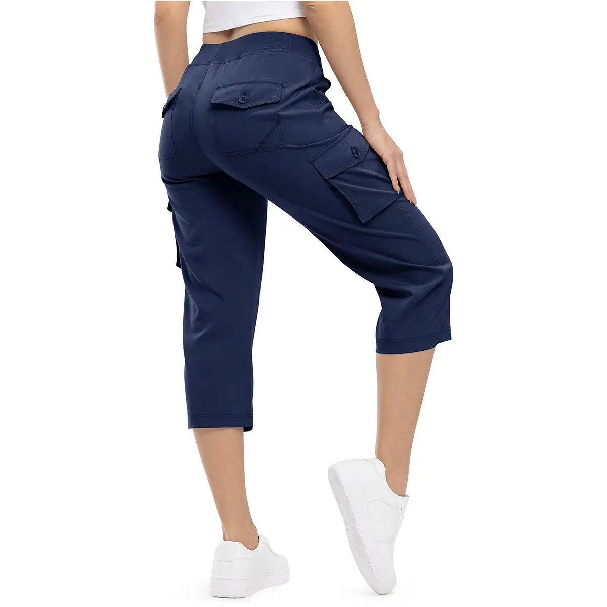 Women's Lightweight Hiking Capris: Quick-Dry. 6 Pockets. Loose Fit