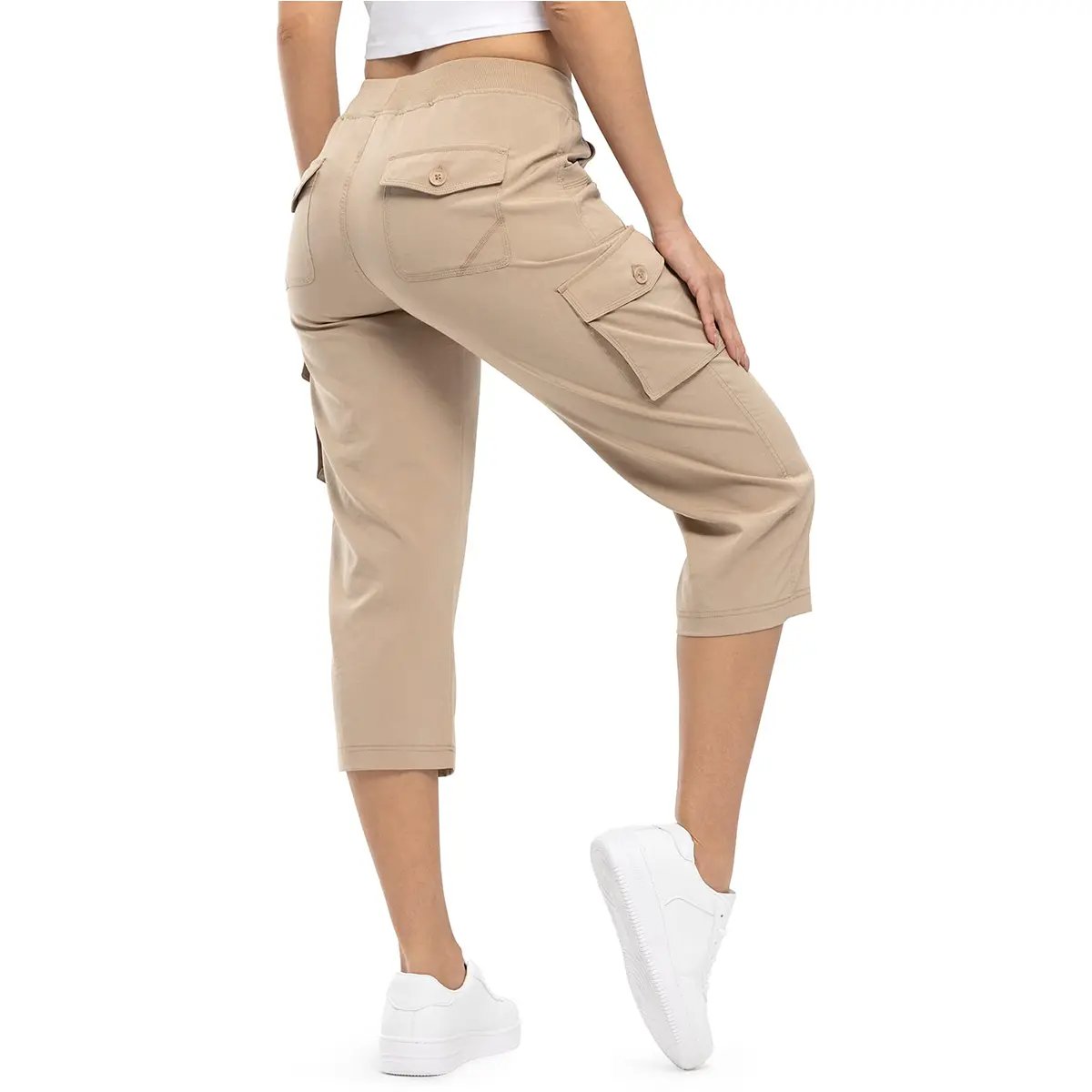 Women's Lightweight Hiking Capris: Quick-Dry. 6 Pockets. Loose Fit