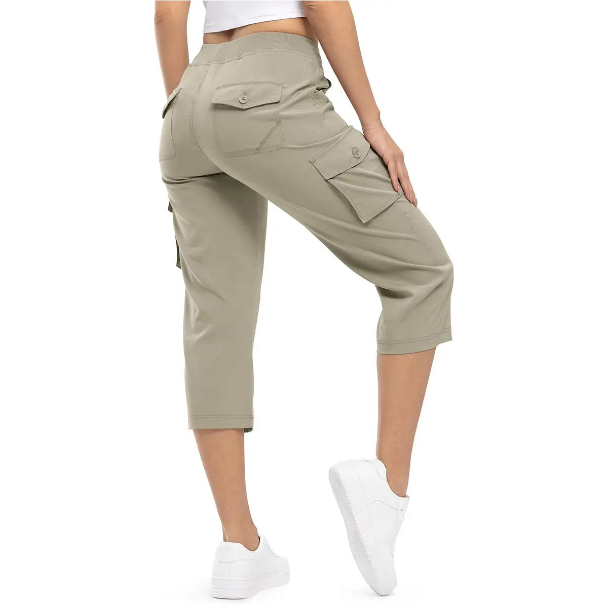 Women's Lightweight Hiking Capris: Quick-Dry. 6 Pockets. Loose Fit