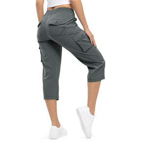 Women's Lightweight Hiking Capris: Quick-Dry. 6 Pockets. Loose Fit